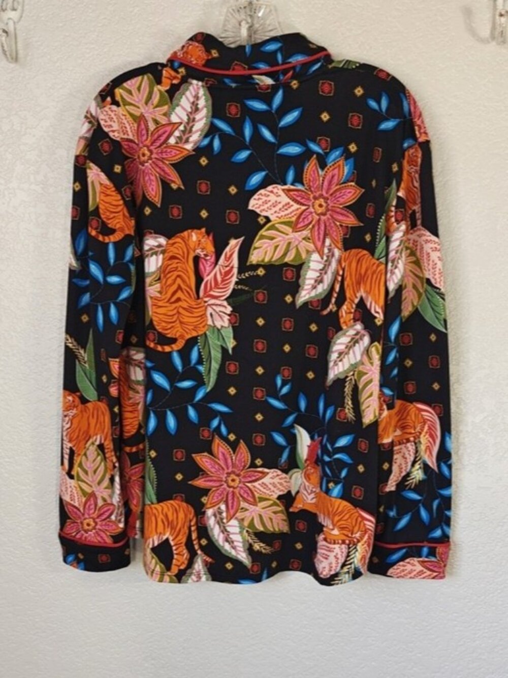Room Service XL Pajama Set Black Tiger Floral Long Sleeve Button Down& Pants - Picture 4 of 9